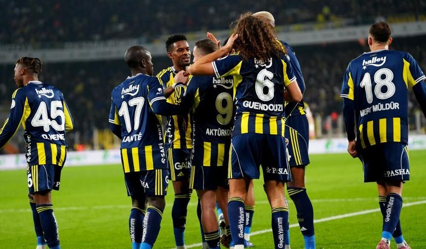 Fenerbahçe derbide seri peşinde: Hedef zirve