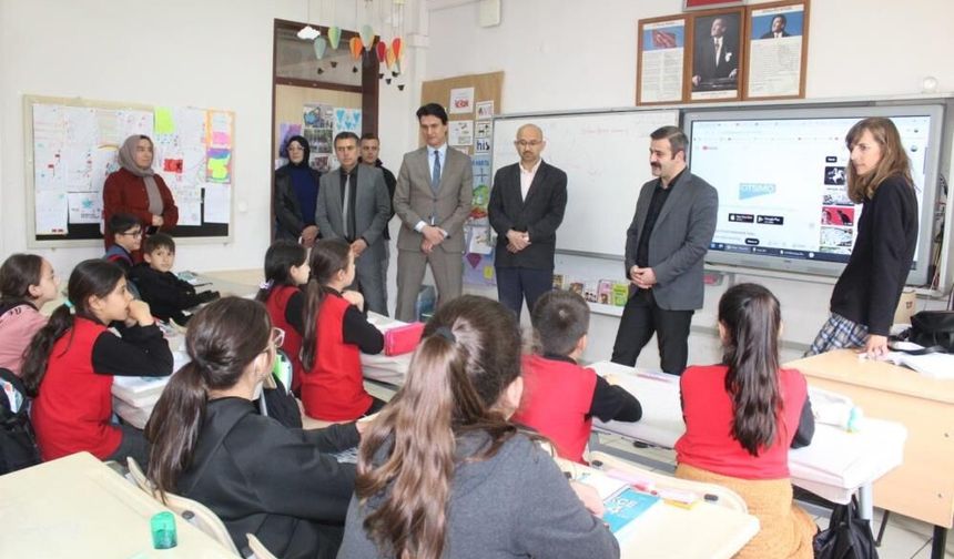Kaymakam Kumcu’dan okullara ziyaret