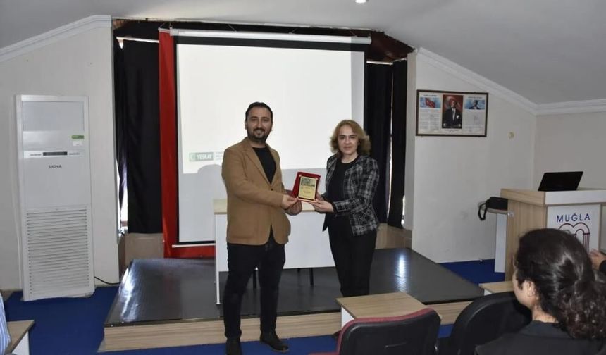 Köyceğiz MYO’da “Sağlıklı Gençlik” Semineri Yoğun İlgi Gördü