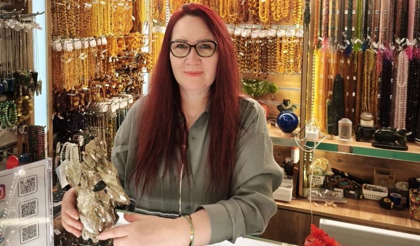 Astrolog Meral Yaratan Dönmez Uyardı: “Gökyüzü Ateşle Sınayacak”