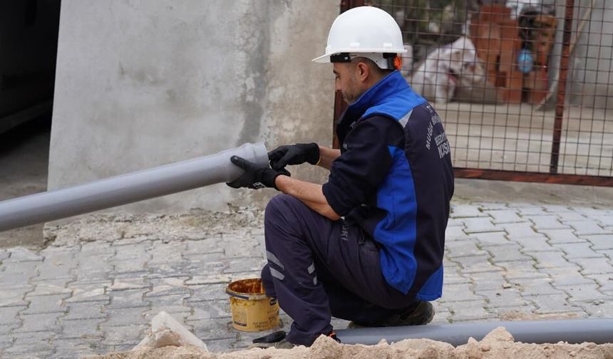 Yatağan Dere Mahallesi’nde içme suyu hatları yenileniyor