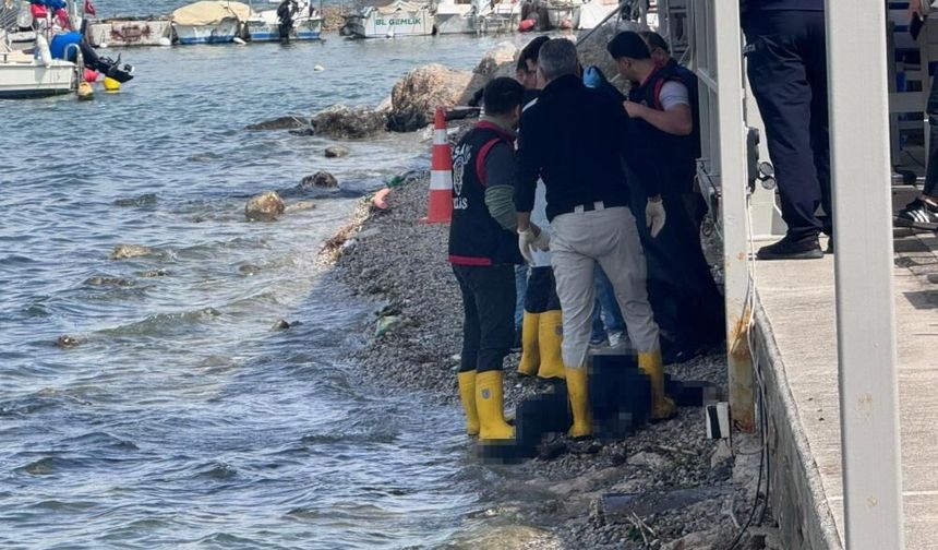 Fethiye Sahilinde Erkek Cesedi Bulundu