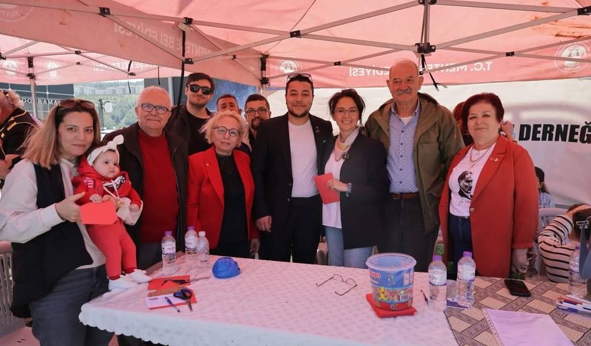 Atatürkçü Düşünce Derneği’nden 23 Nisan’a anlamlı etkinlik