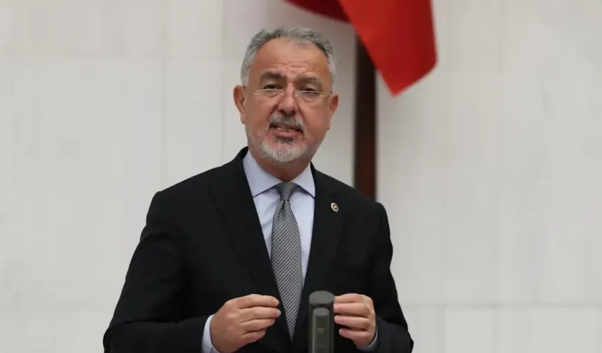 Cumhur Uzun’dan 23 Nisan mesajı: “Egemenlik milletindir”