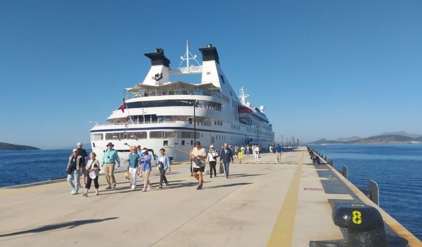Bodrum’a ‘Star Legend’ Kruvaziyeriyle 274 Yolcu Geldi