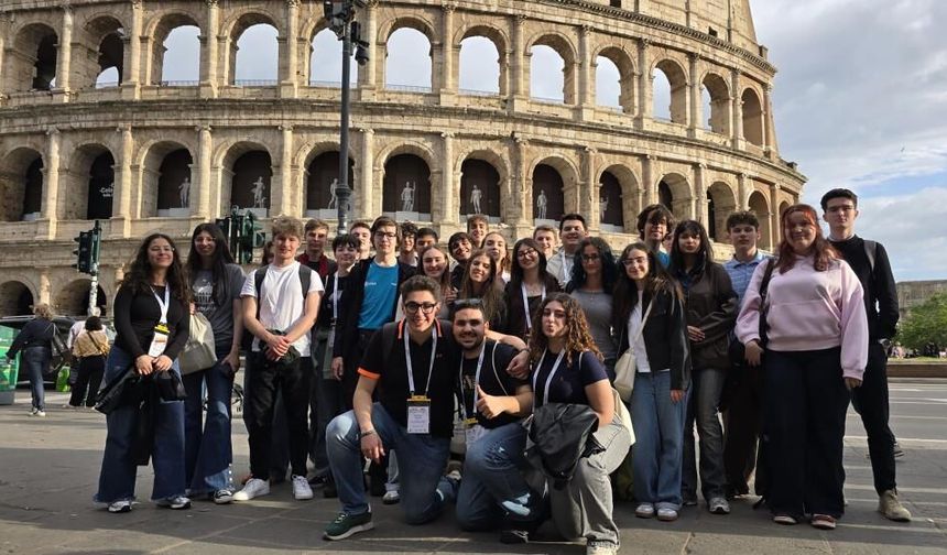 Muğlalı Lise Öğrencisi Dünya Bilim Sahnesine Çıktı
