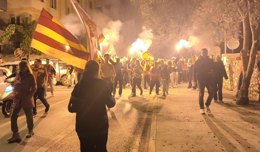 Menteşe’de Galatasaray Şampiyonluğu Coşkusu Sokaklara Taştı