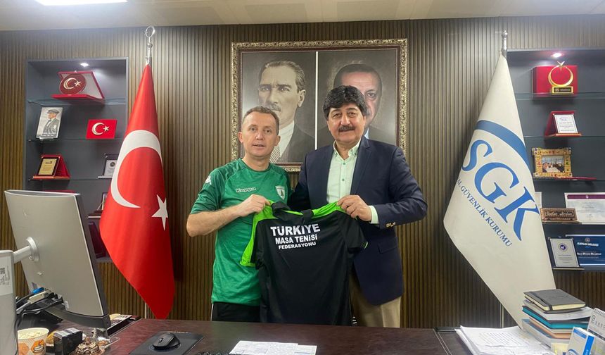 SGK Personeli Masa Tenisi Turnuvasında Buluştu