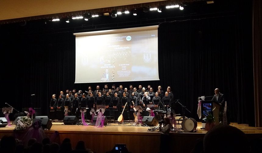 MSKÜ'de 'Birliğimiz dirliğimiz türkülerimiz' konseri beğeni topladı