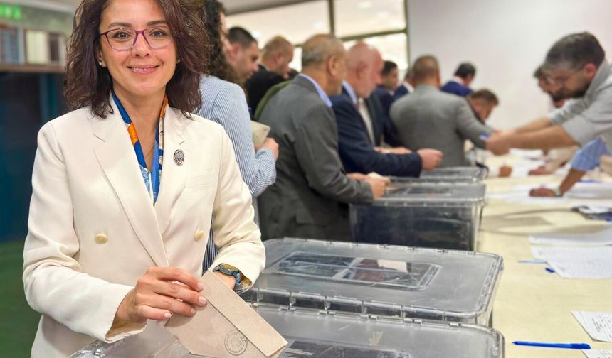 Gonca Köksal Aras yeniden encümen üyesi seçildi