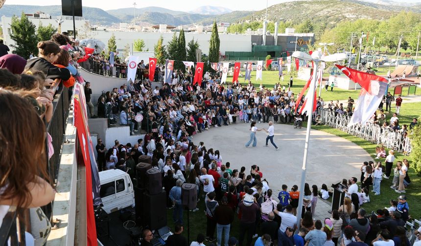 19 Mayıs Coşkusu Menteşe’yi Saracak