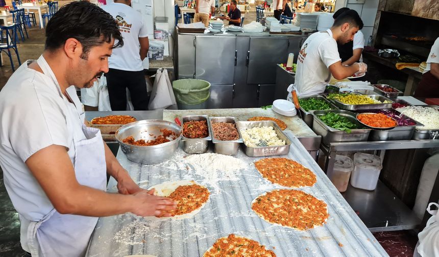 Bodrumlu turizmciler: "Bodrum’u lahmacun fiyatına endekslemek haksızlık"