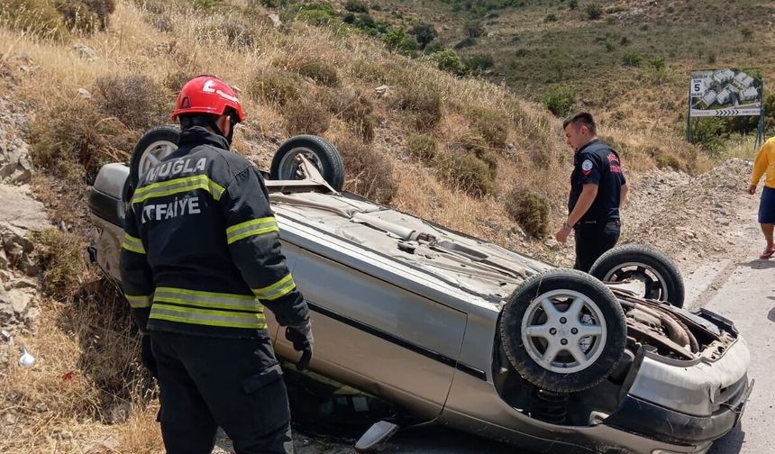 Bodrum’da Otomobil Takla Attı