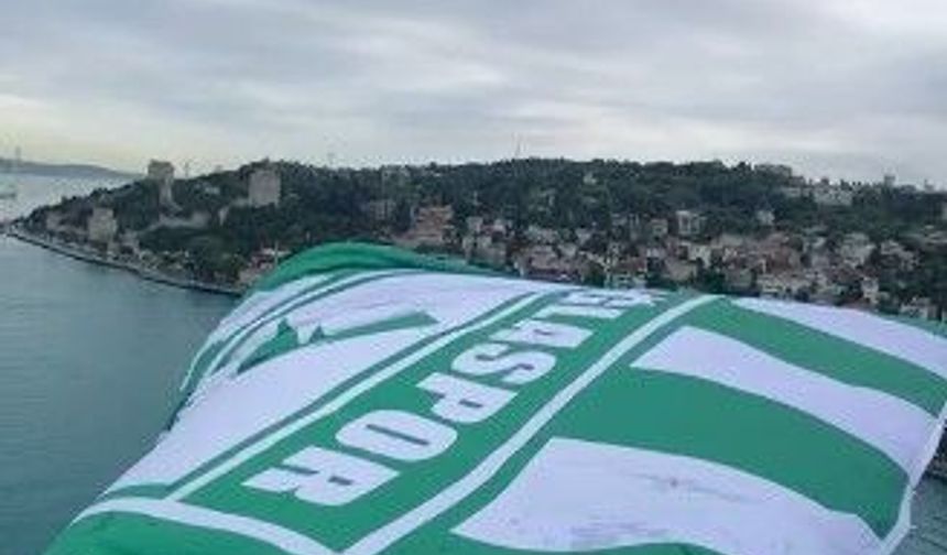 Muğlaspor Bayrağı İstanbul Boğazı’nda Dalgalandı