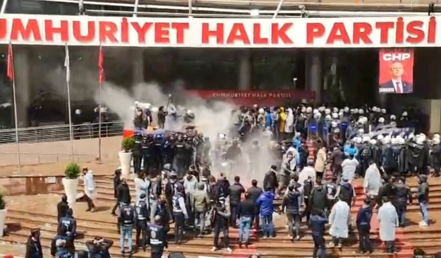 CHP Genel Merkezi Önündeki Olaylara Soruşturma Başlatıldı