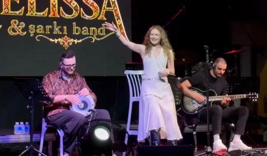 Amelissa Bodrum’da Sahne Aldı, Tatilcilere Bayram Coşkusu Yaşattı