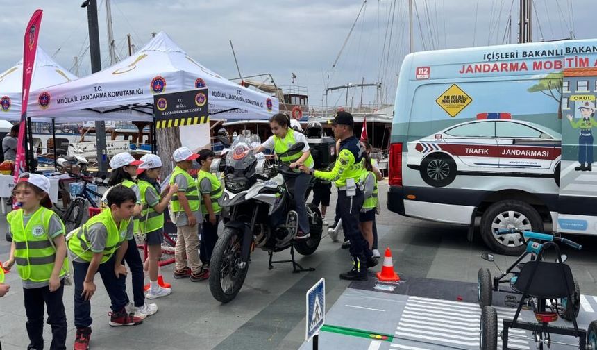 Bodrum’da Trafik Haftası Etkinliği Düzenlendi