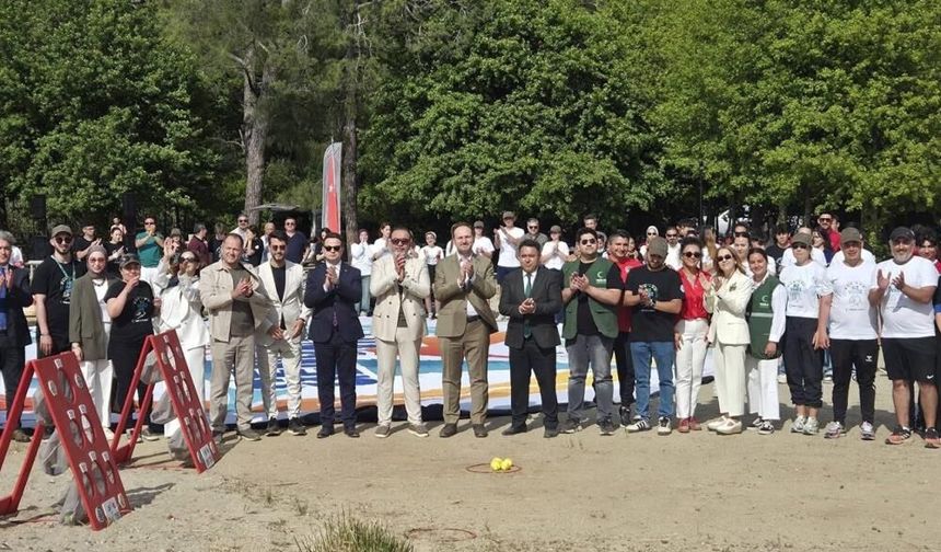 Marmaris’te bağımsız gençlik festivali coşkusu