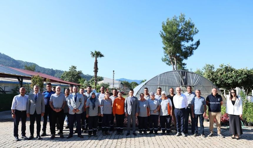 Marmaris Belediyesi’nde Bayram Mesaisi Öncesi Bayramlaşma