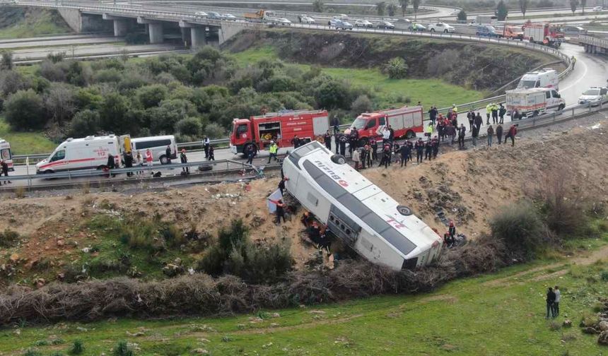 10 kişinin hayatını kaybettiği otobüs kazasında bilirkişi sürücüyü kusurlu buldu