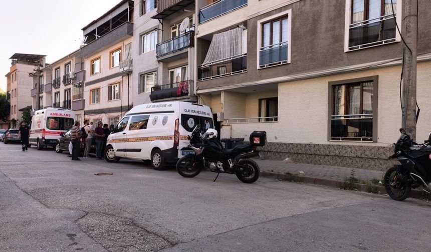 Yaşlı kadın yalnız yaşadığı evinde ölü bulundu