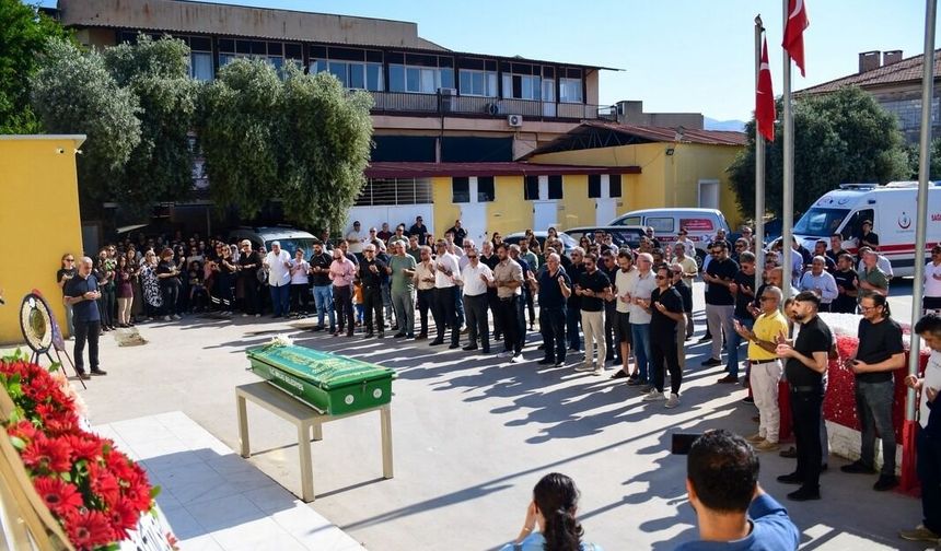 Milas Eğitim Camiasında Çifte Acı