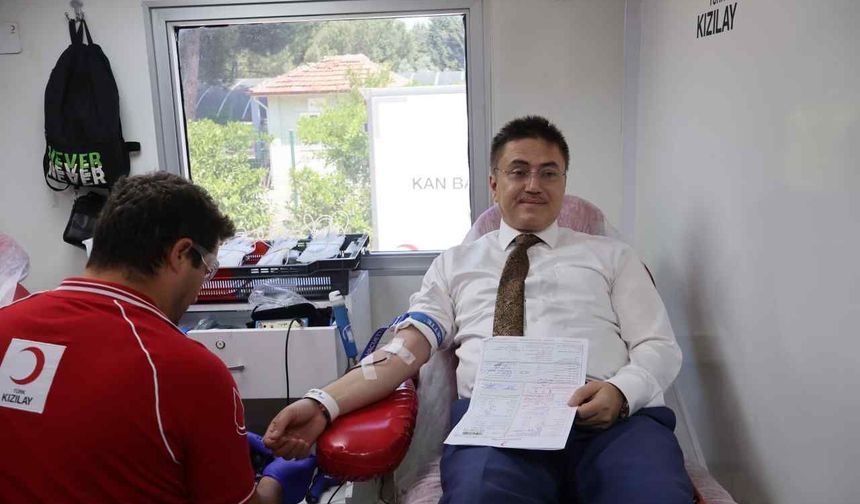 Muğla’da Adliye Protokolünden Kızılay’a Kan Bağışı Desteği