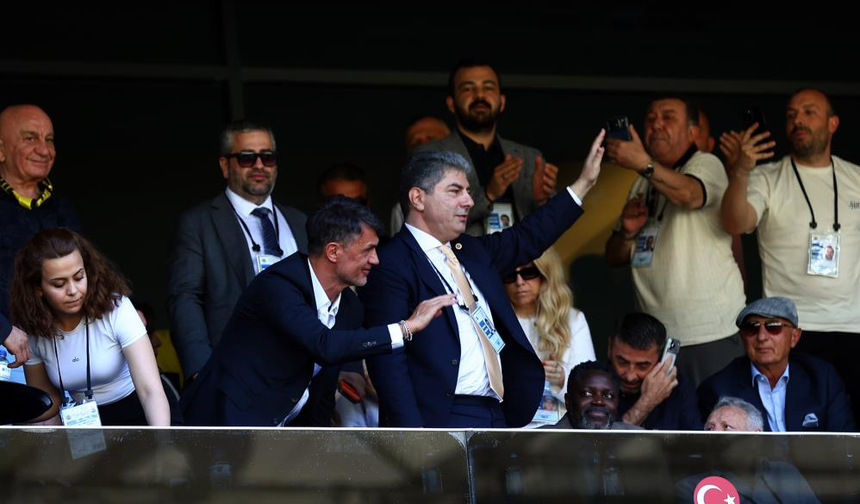 Paolo Maldini, Fenerbahçe kongresinde