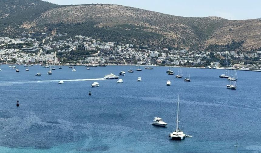Bodrum’da Koylar ve Marinalarda Yat Yoğunluğu Arttı