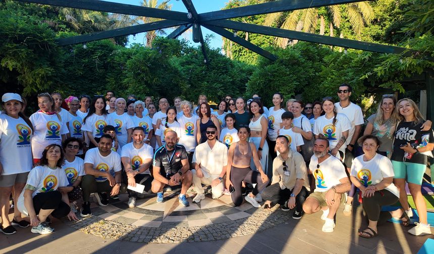 Bodrum’da 12. Uluslararası Yoga Günü Etkinliği Düzenlendi