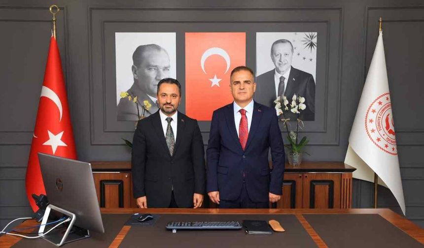 Vali Akbıyık’tan Sosyal Hizmetler İl Müdürlüğüne Ziyaret
