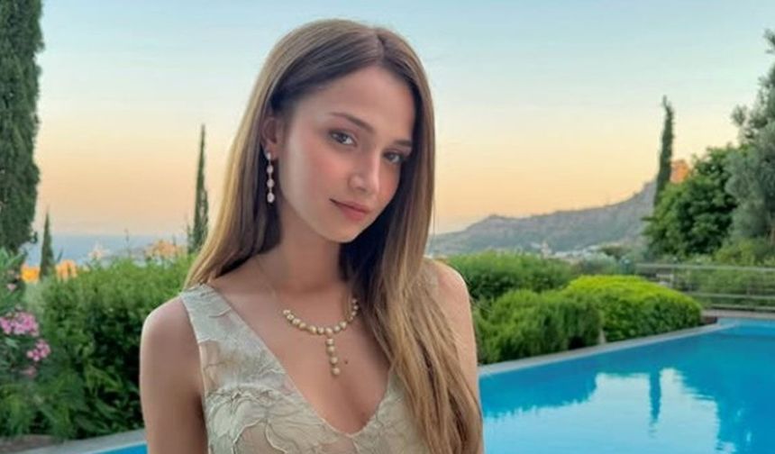 CEREN AYRUK KAÇ YAŞINDA? Daha 17'nin Leyla'sı Ceren Ayruk'un yaşı neden tartışma oldu, gerçek yaşı ne? Ceren Ayruk kimdir, nereli?