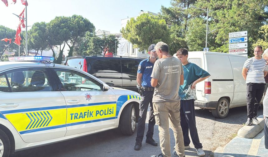 Cumhuriyet Meydanı'nda motosikletli kaza