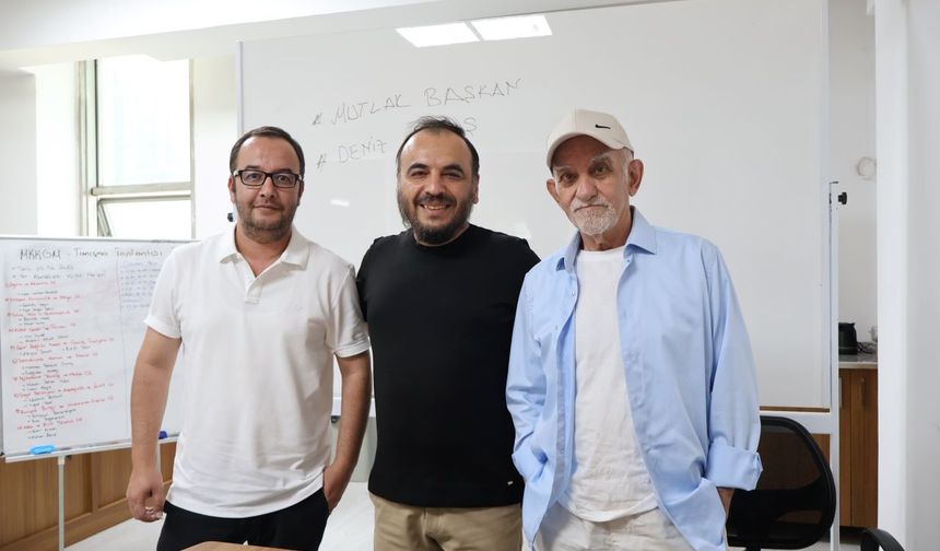 ‘Mutlak Başkan’ Menteşe’de sahneye çıkıyor