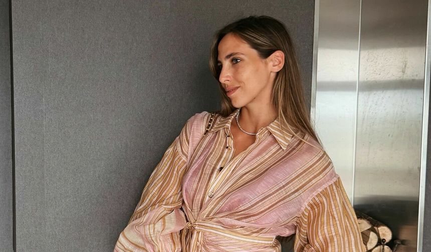 Hülya Avşar’ın Kızı Zehra Çilingiroğlu’ndan Nefes Kesen Pozlar: İşte O Paylaşımlar!