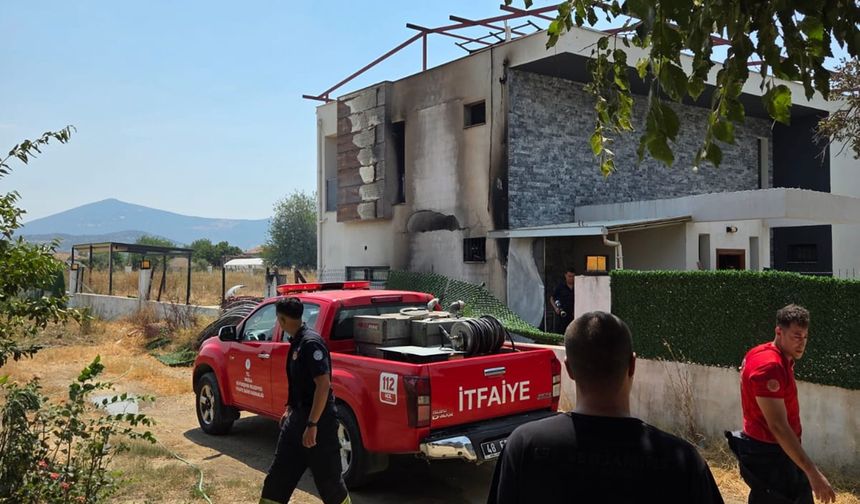 Milas’ta odunlar tutuştu: Alevler evi tehdit etti