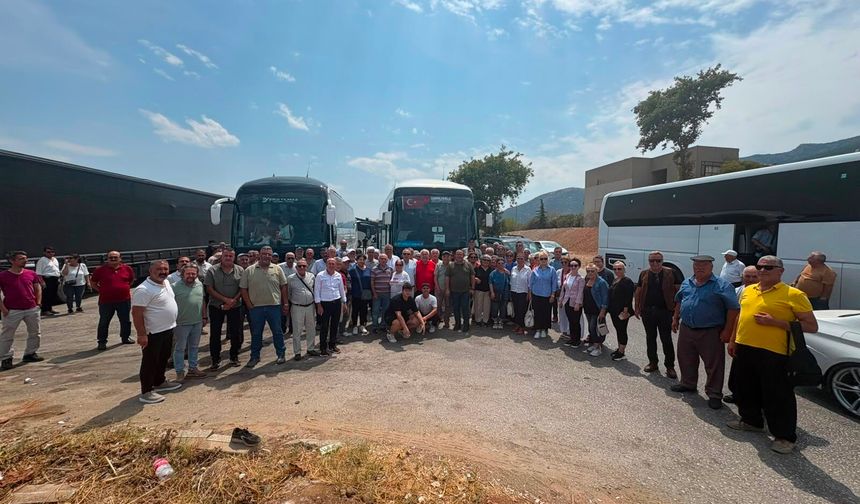 İYİ Parti Muğla’dan Balıkesir’e 500 Kişilik Çıkarma