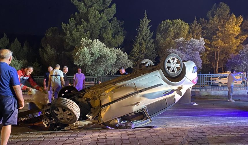Menteşe’de Kontrolden Çıkan Otomobil Takla Attı: Sürücü Yaralandı
