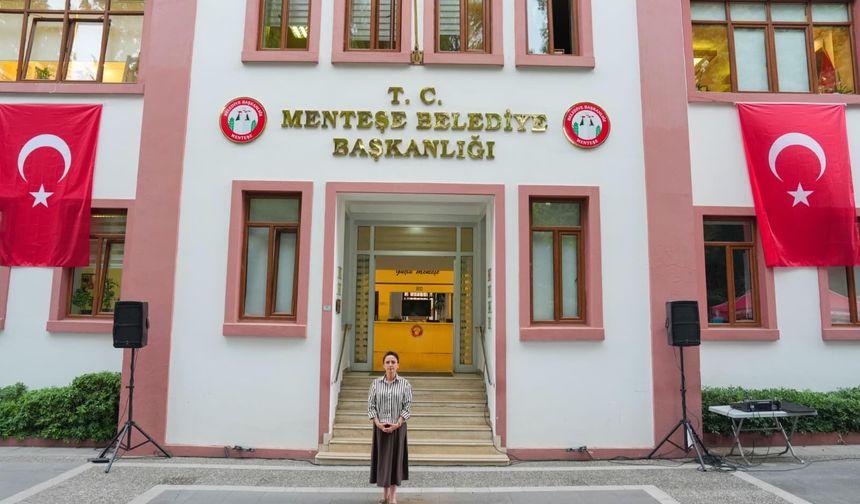 Vakıflar Tescil İçin Harekete Geçti: Menteşe Belediyesi Tarihi Binasını Kaybediyor