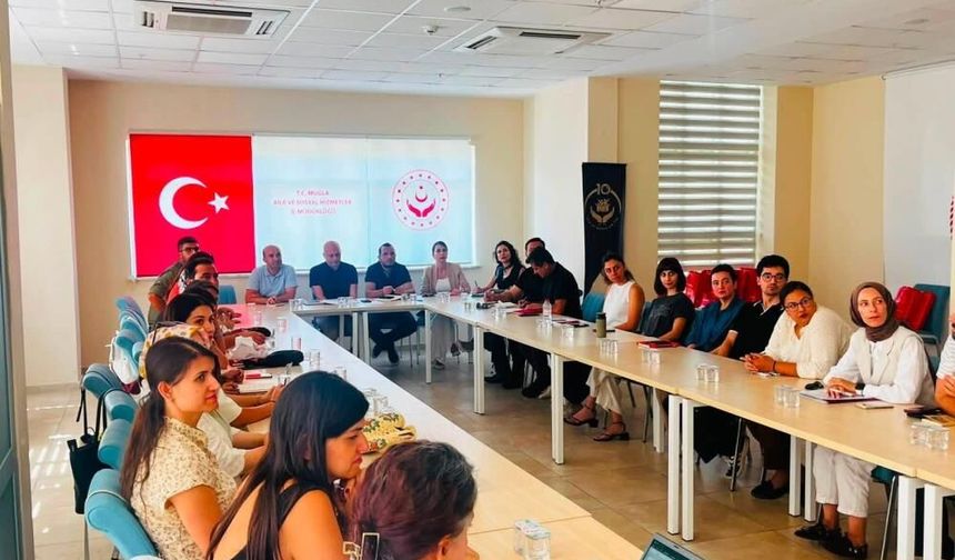 Muğla’da Aile Eğitim Programı Çalışmaları Değerlendirildi
