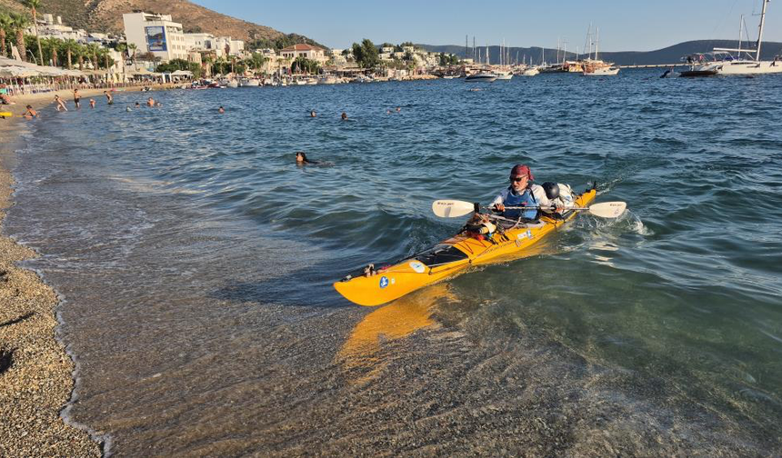Türkiye Kıyılarını Kanoyla Geçiyor: 83 Gün Sonra Bodrum’a Ulaştı