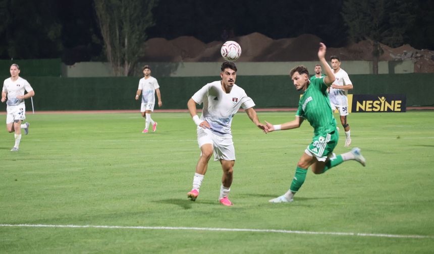 Muğlaspor ileVanspor maçında ilk yarı 1-1 sona erdi