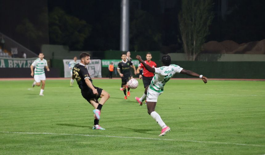 Muğlaspor-Iğdır FK maçında ilk yarı 1-1 tamamlandı