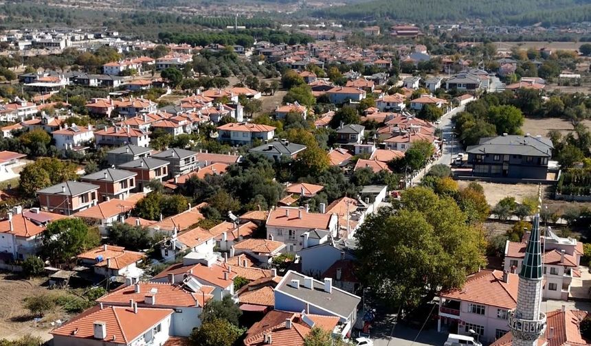 Ortaköy’de su ve elektrik kesintilerine tepki sürüyor