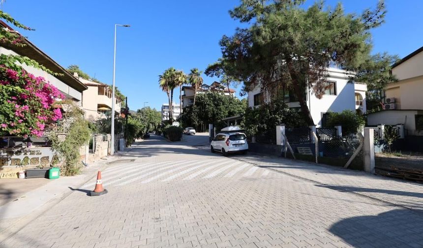 Marmaris Adaköy’de 6 sokak yenilendi