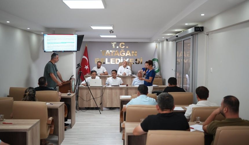 Yatağan’da yeni dönemin ilk grup toplantısı yapıldı