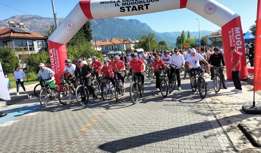 Köyceğiz'de Cumhuriyet coşkusu pedallarla yaşandı