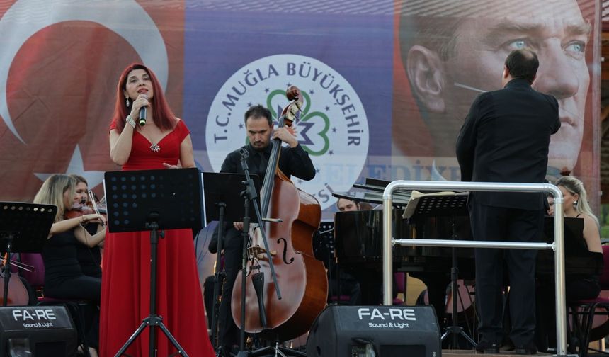 Halet Çambel ve Nail Çakırhan Akyaka’da konserle anıldı