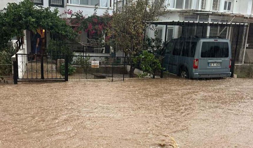 Muğla'da sağanak: Bodrum'a metrekareye 48,01 kilo yağış