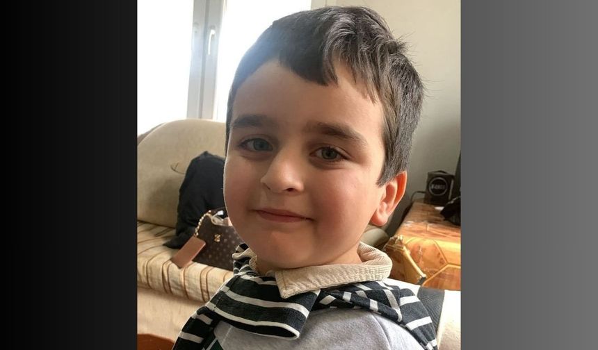 Bir aydır yaşam mücadelesi veren Efehan Atilla Dündar hayatını kaybetti